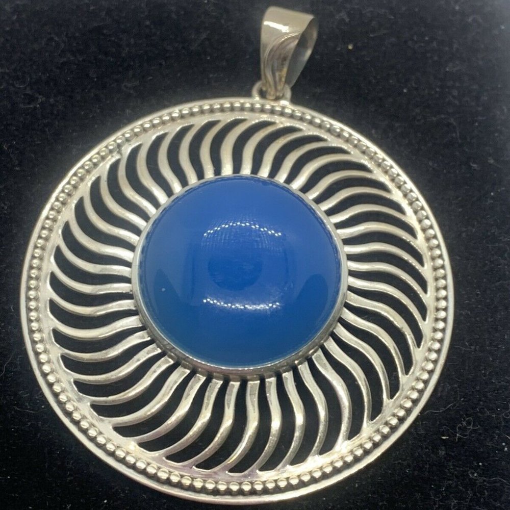 DP Sterling Silver 925 Pendant W/Blue Stone Center